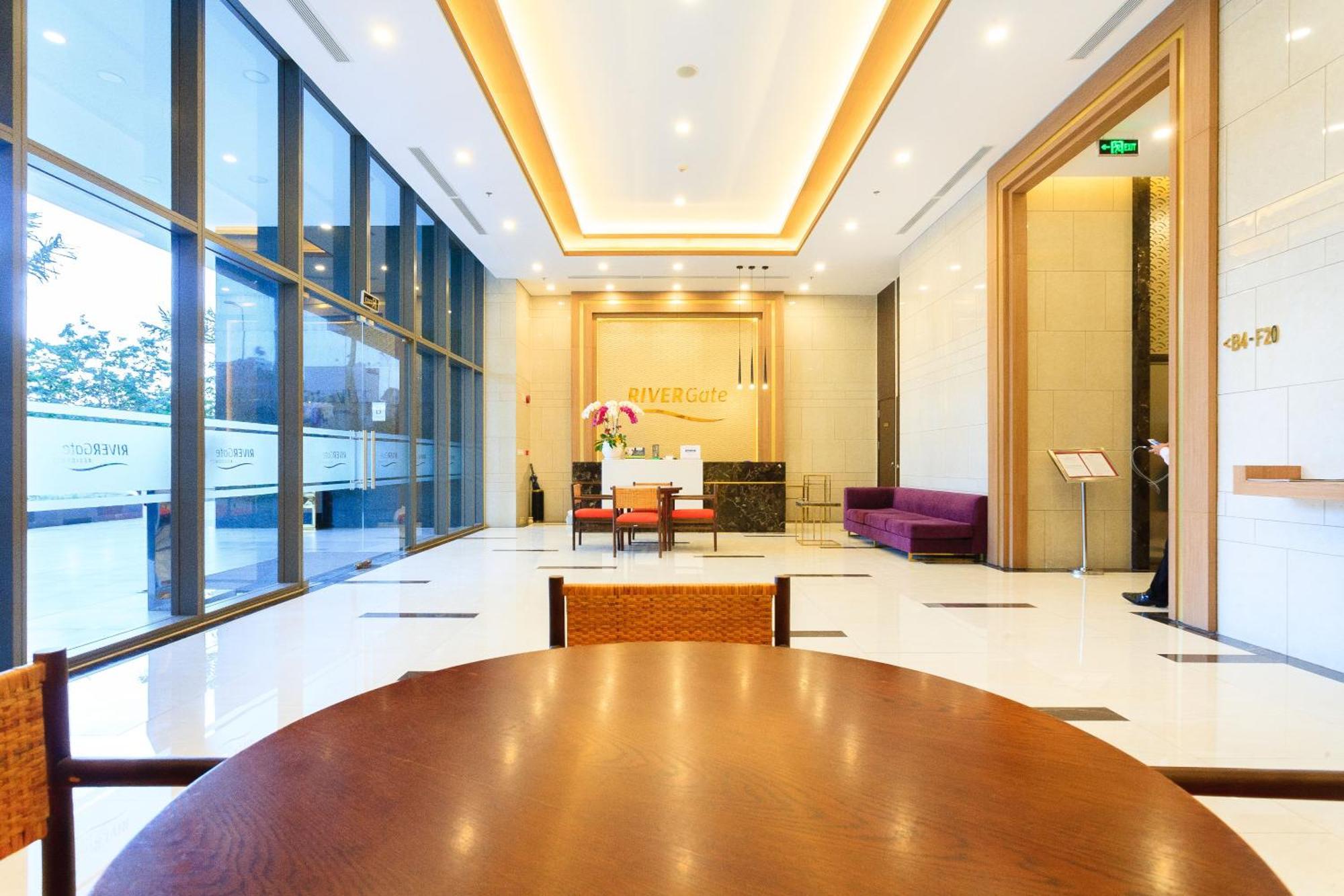 Awesome Rivergate Apartment - Cbd In Hcm City Хошимин Экстерьер фото