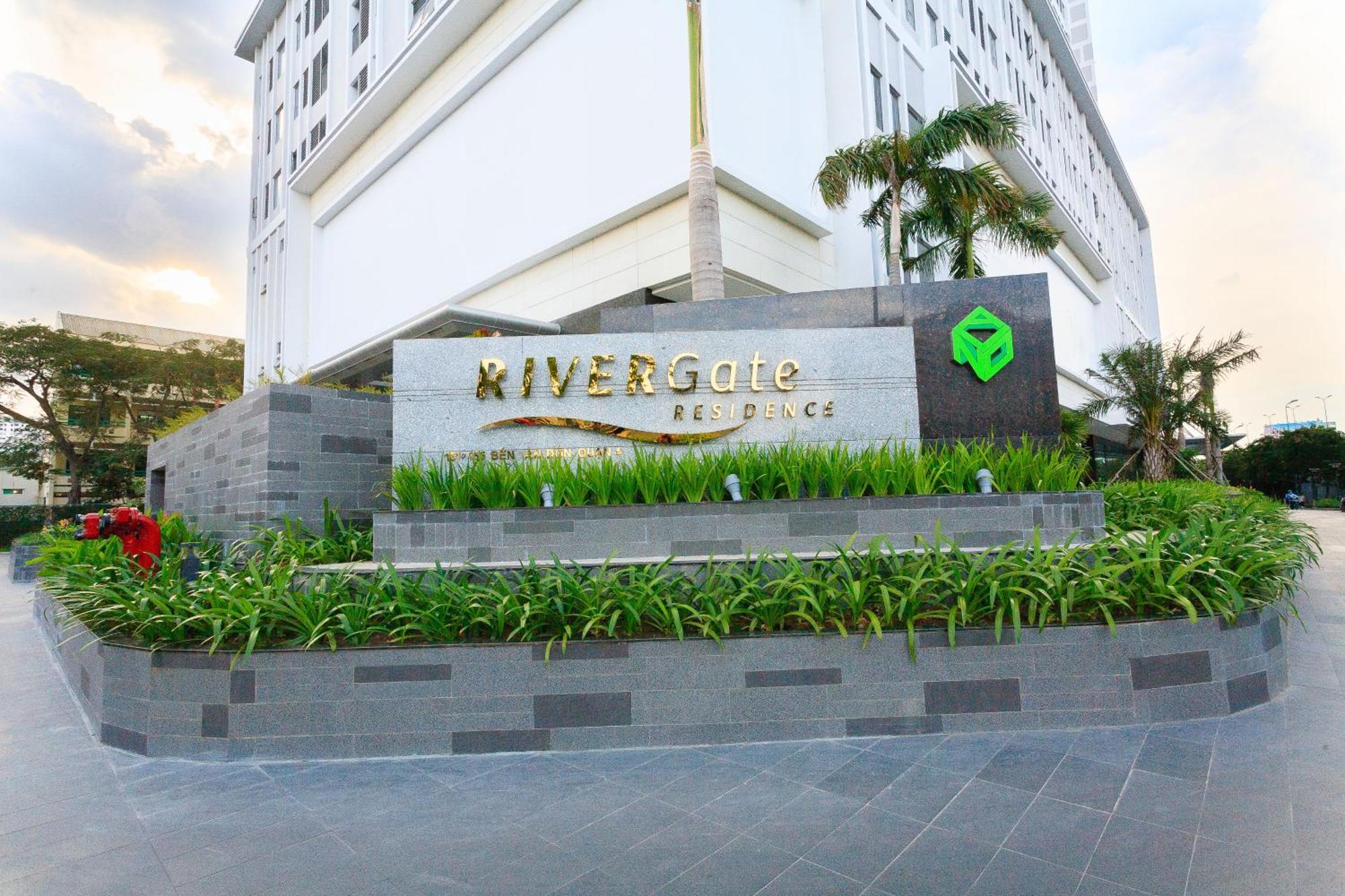 Awesome Rivergate Apartment - Cbd In Hcm City Хошимин Экстерьер фото